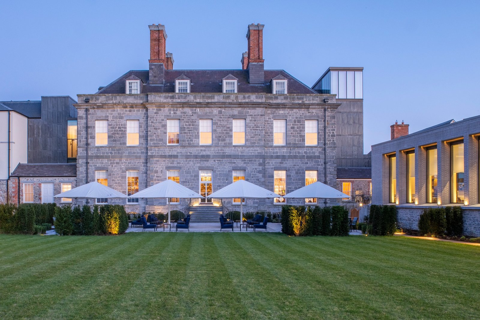 Luxury Hotel Parasols